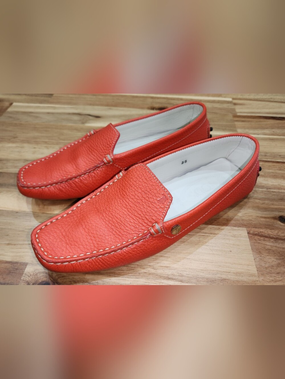 TOD’S Orange Leather Gommino Driving Loafers Women’s EU 36